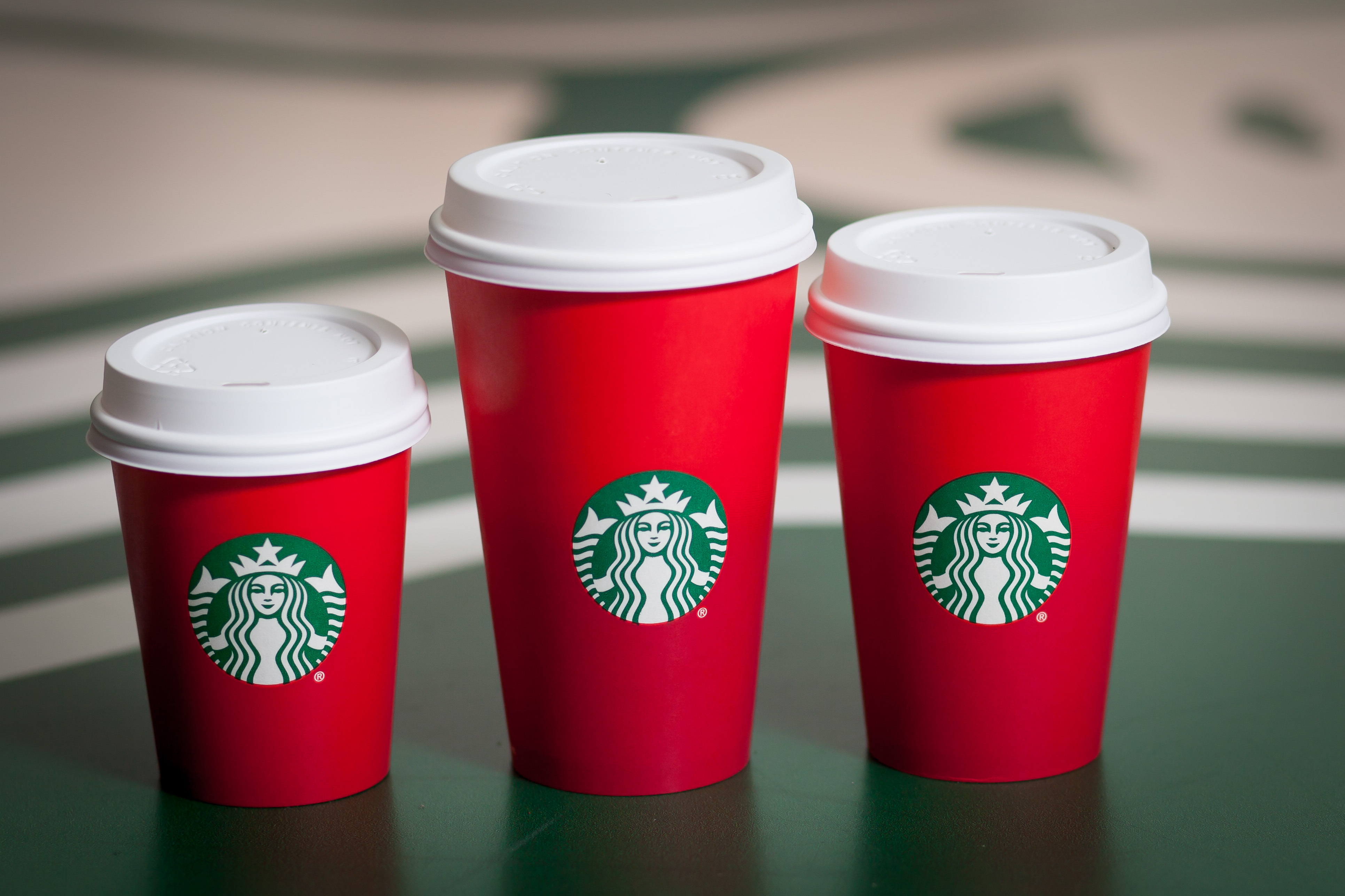 Starbucks Red Cups Cause Controversy 6125